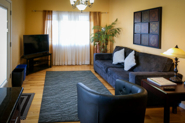 123 Grand Suite-10